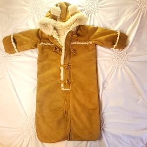 Gap Baby Faux Suede Sherpa One-Piece Convertible Sack 6-12month